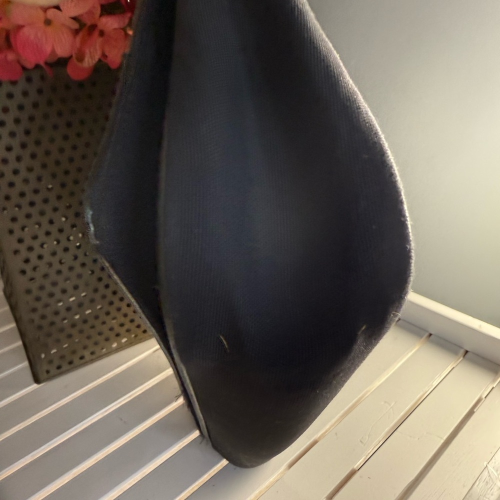 TUMI North South Flap Unisex Messanger  Bag EUC - Picture 10 of 10